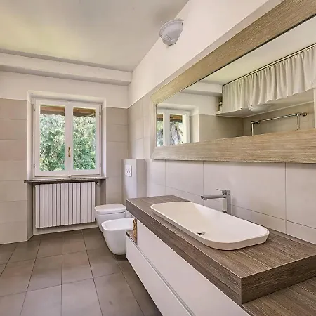 Casa Graziella - Parking And Walk To Riva Bianca Apartment